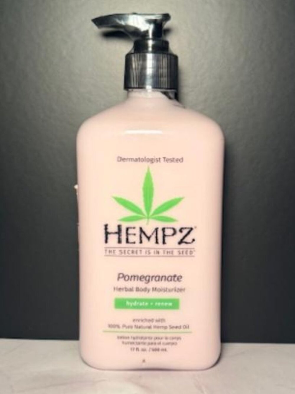 🌿 Hempz Body Lotion 17oz Moisturizer Pomegranate NEW - Sealed 2 available